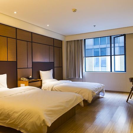 Ji Hotel Shanghai Kangqiao Xiupu Road Екстер'єр фото